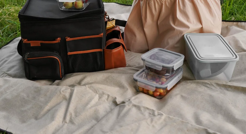 retro picnic blanket