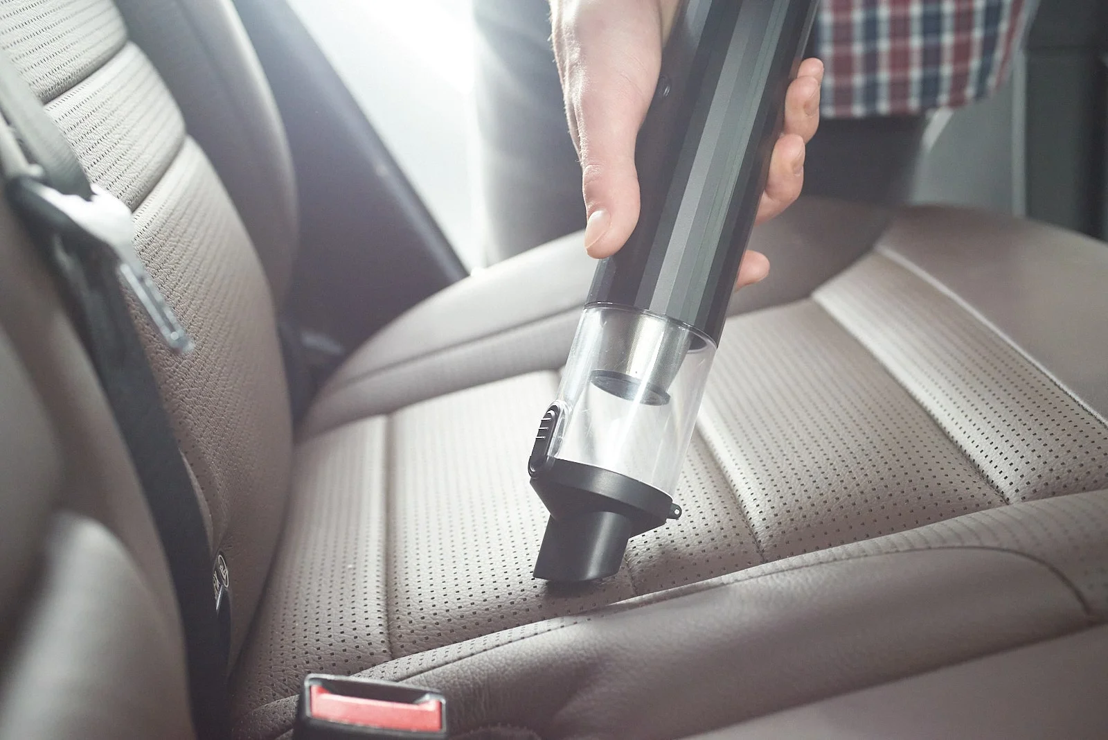 wireless handheld car vacuum cleaner for Volkswagen Passat